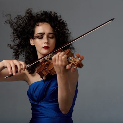 La Orquesta Sinfónica de la Región de Murcia recibe a la violinista rusa Alena Baeva en el Auditorio Víctor Villegas