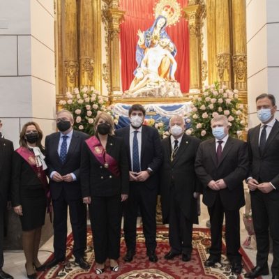 López Miras llama a «disfrutar de esta Semana Santa tan esperada» y destaca que las expectativas turísticas son «máximas»