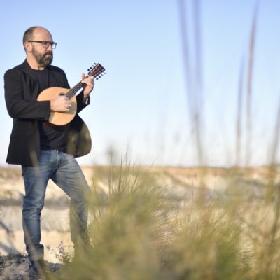 ENTREVISTA | Juan José Robles: “En mis trabajos en solitario lo que hago es recrearme en melodías tradicionales y disfrutar con ellas aportándole nuevos instrumentos y ritmos”