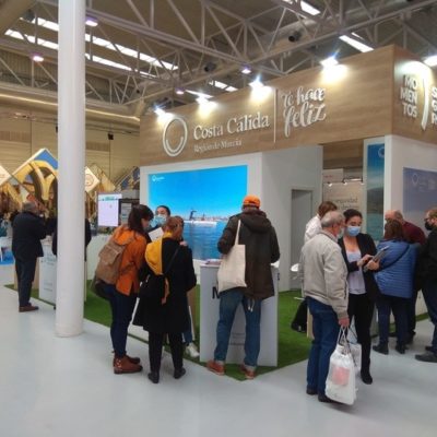 El Bono Turístico de la Región despierta el interés de público y profesionales en la Feria Intur de Valladolid