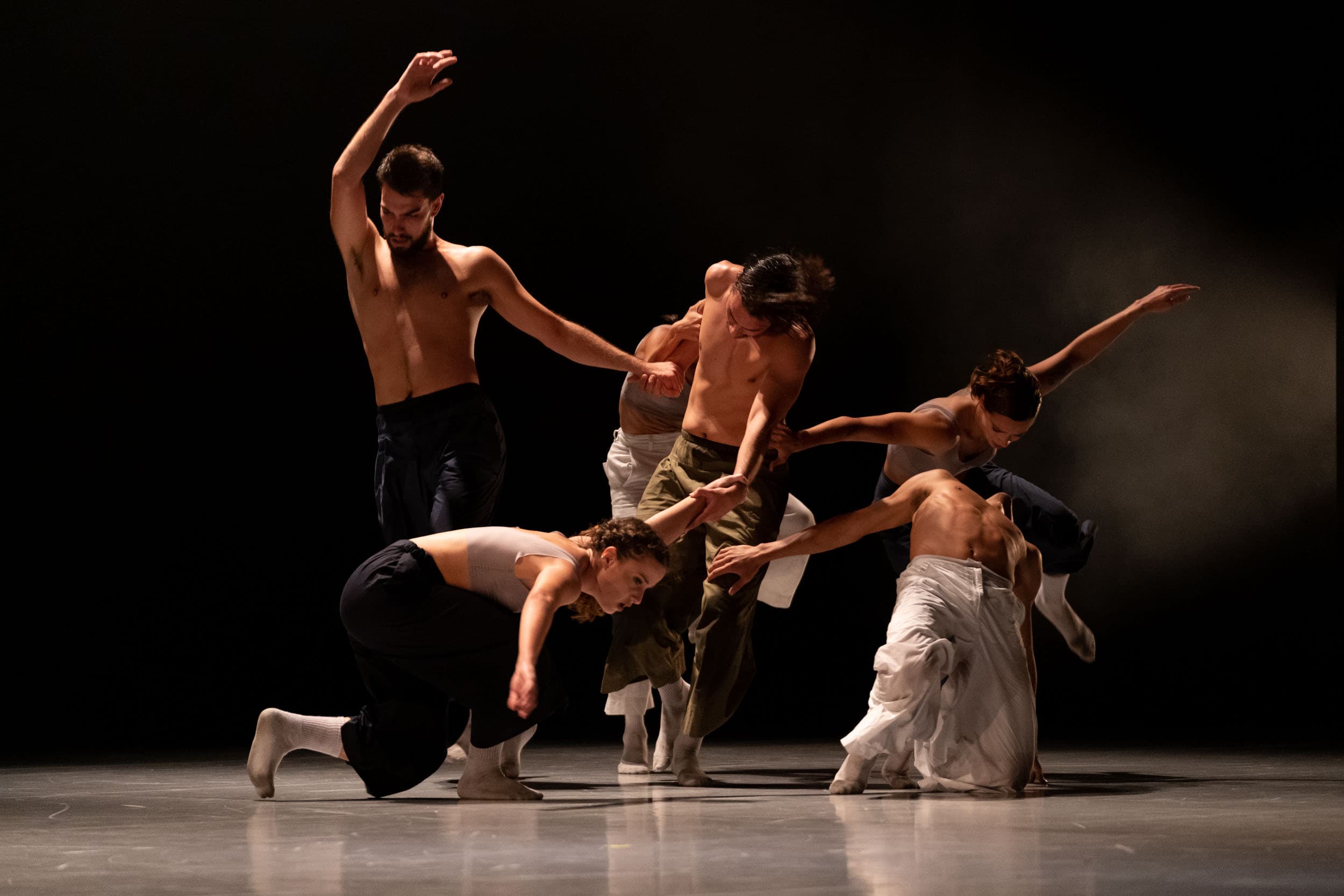 Marcat Dance representará su espectáculo de danza contemporánea ‘Adama’ en el Centro Párraga de Murcia