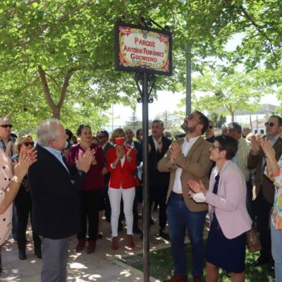 Inaugurado el «Parque Antonio Fernández Guerrero» que lleva el nombre del fallecido ex secretario general de UGT Lorca en reconocimiento a su labor