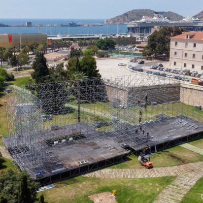 Comienza el montaje del recinto del Rock Imperium Festival, el mayor escenario creado en Cartagena