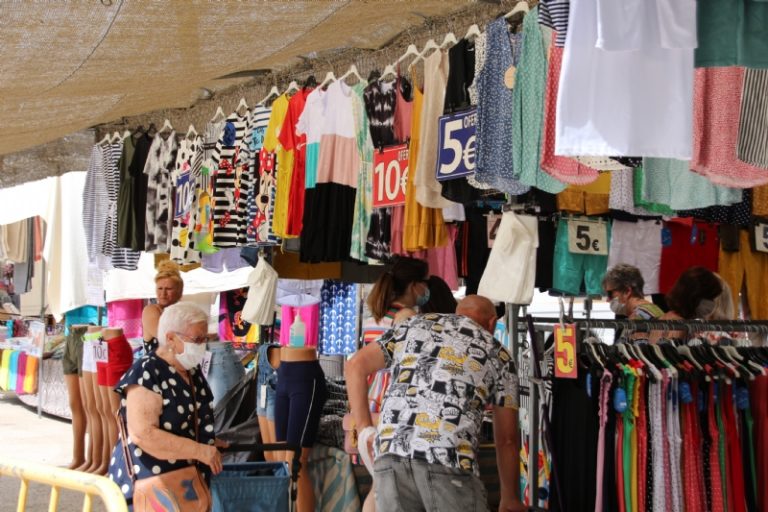 ALHAMA DE MURCIA | El mercado de Condado de Alhama regresa durante los meses de julio y agosto
