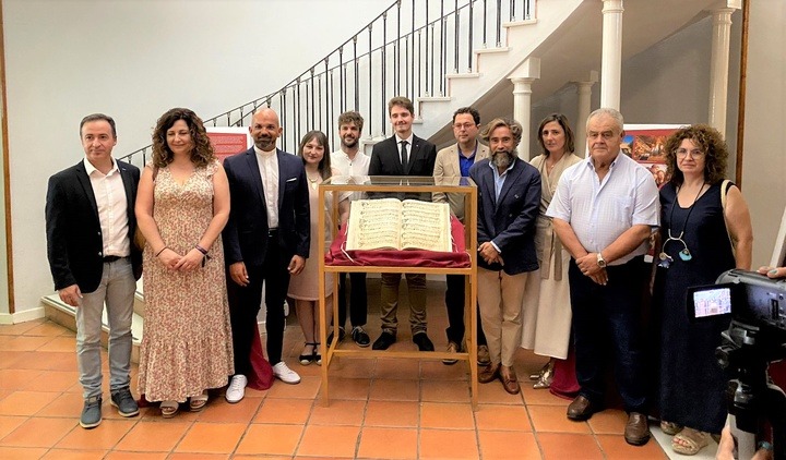 REGIÓN DE MURCIA | 
        Cultura respalda la promoción del ‘Manuscrito de Totana’ que contribuye a la divulgación de la polifonía renacentista española