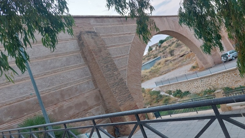 TOTANA | Adjudican las obras de restauración del Arco de las Ollerías, Fuente de San Pedro y su entorno