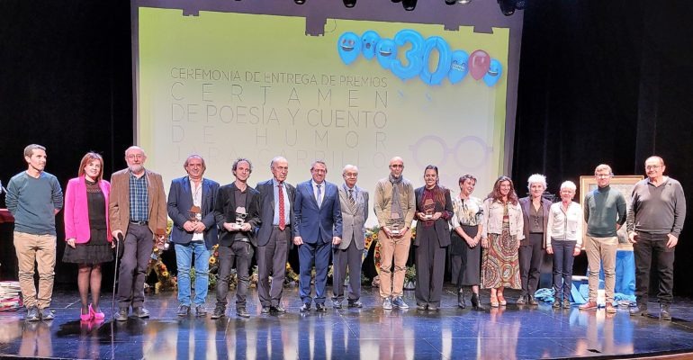 ALCANTARILLA | Jorge Fernández y Alberto Echavarría recogen los premios del Certamen Jara Carrillo de poesía y cuento de humor