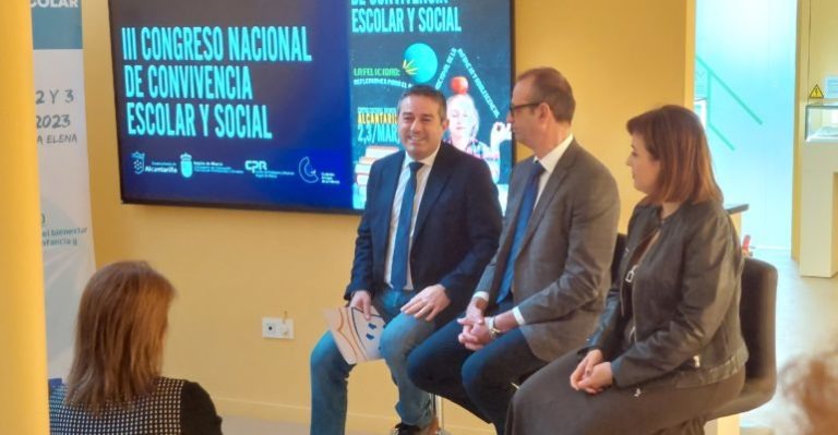 ALCANTARILLA | El psiquiatra Rojas Marcos, Irene Villa y Javier Urra participan en el Congreso de Convivencia Escolar
