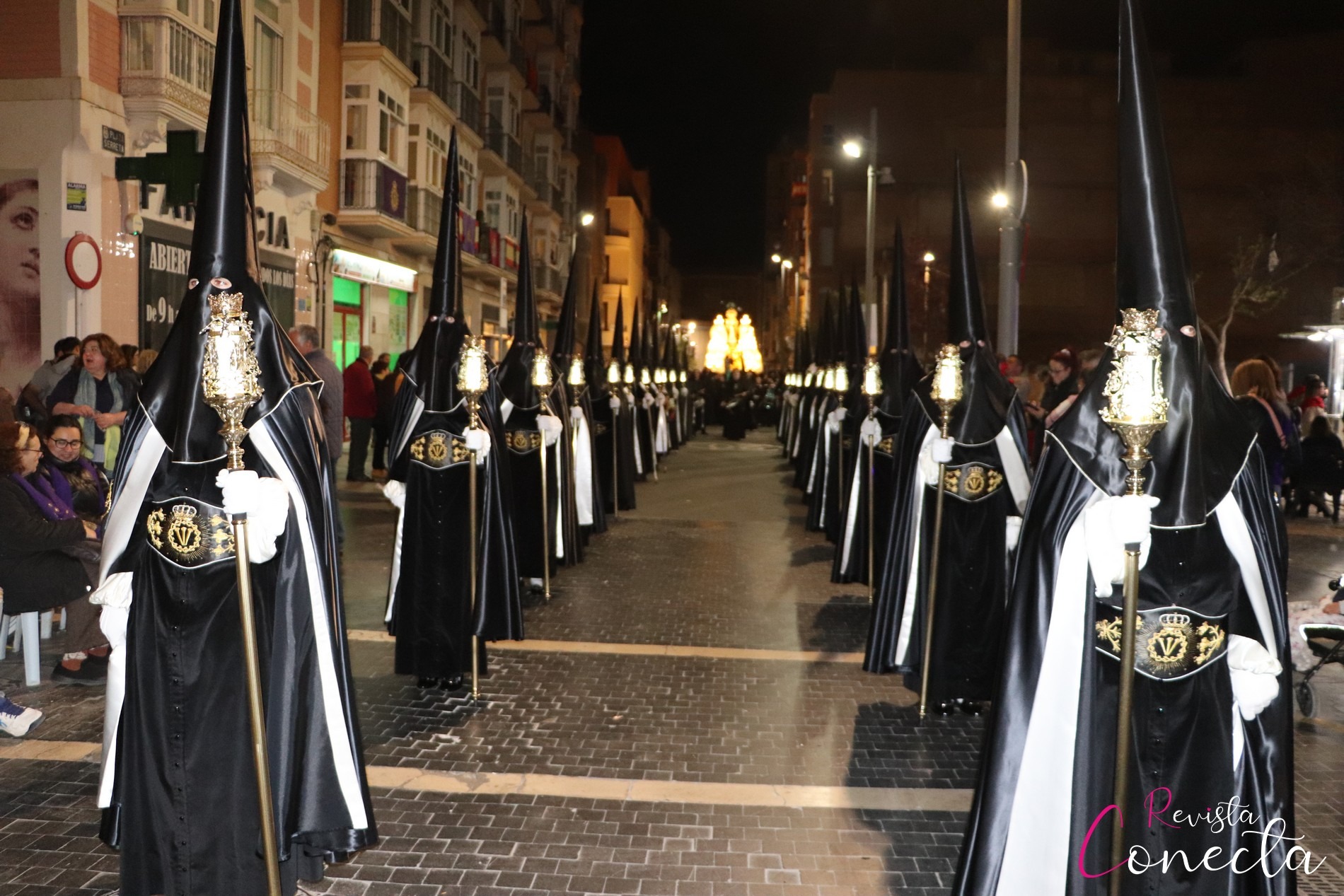 SEMANA SANTA | La Cofradía Marraja toma las calles de Cartagena en la procesión de Viernes Santo