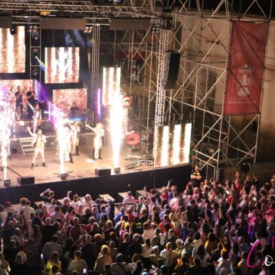 MÚSICA | La Mundial abre su «Black Magic» en Alhama de Murcia