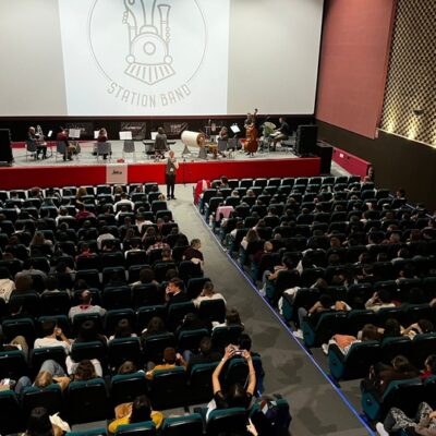 CULTURA | 
        Cerca de 400 escolares conocen el cine mudo con banda sonora en directo en la Filmoteca regional Francisco Rabal