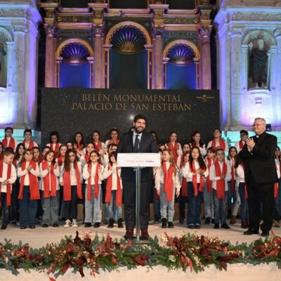 CULTURA | 
        López Miras ensalza la aportación de la Región de Murcia al Belén, que cumple ocho siglos de historia