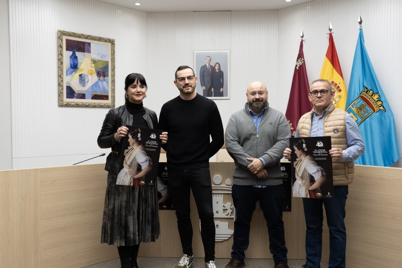 CULTURA | El Grupo Folklórico Villa de Alhama celebra su 40 aniversario con una exposición de su vestimenta tradicional