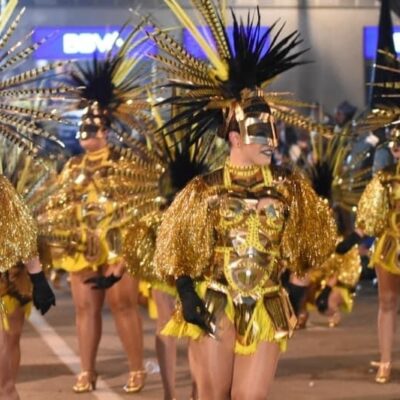 Luz verde a la firma de sendos convenios de colaboración con la Federación de Peñas del Carnaval para la celebración de los desfiles del Carnaval de adultos e infantil de este fin de semana