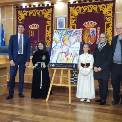 El Cabildo Superior de Cofradías y el Ayuntamiento de Molina de Segura presentan el cartel de la Procesión de los Niños, la primera en desfilar en la Semana Santa molinense