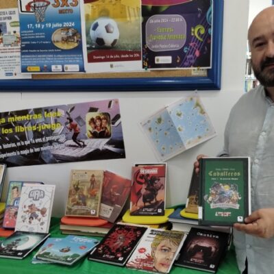 Inauguración del nuevo espacio de libros-juego en la Bilbioteca Municipal