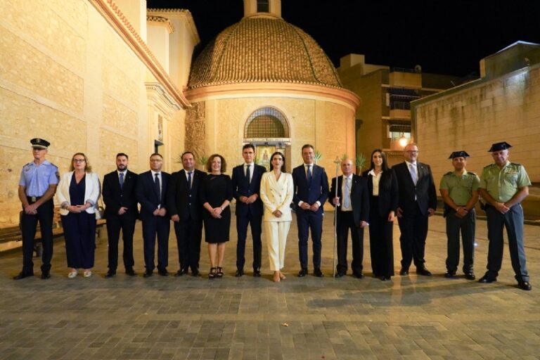 Misa y Procesión en Honor a Nuestra Señora del Rosario Feria de Alhama de Murcia 2024