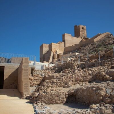 El Gobierno Regional concede 50.000 euros para la restauración del Castillo de Alhama de Murcia