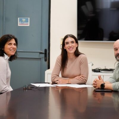 Convenio de colaboración entre el Ayuntamiento de Alhama de Murcia y el Grupo de Coros y Danzas Virgen del Rosario