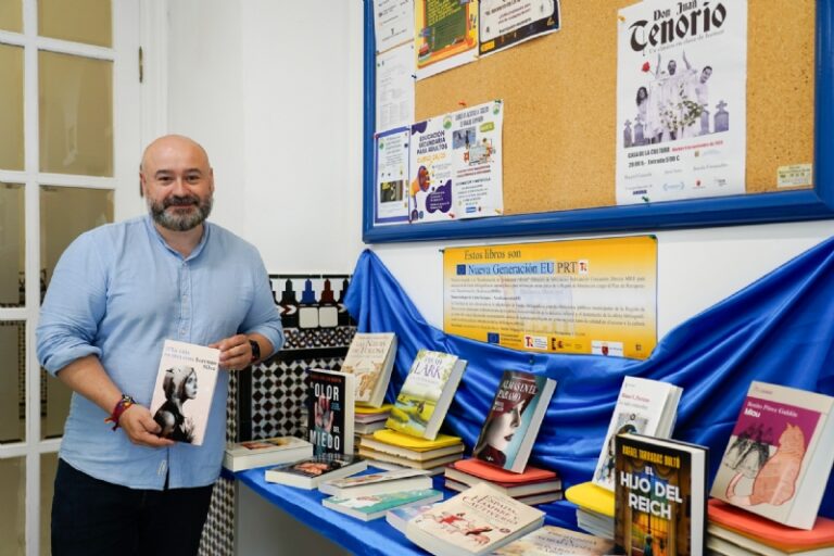 La Biblioteca Municipal de Alhama de Murcia incrementa sus fondos bibliográficos con 177 nuevos ejemplares