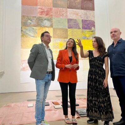 Cultura publica el catálogo de la retrospectiva de media carrera de la artista Rosell Meseguer en la Sala Verónicas